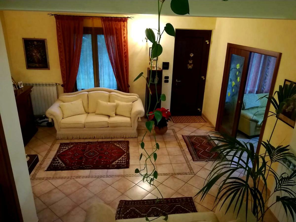 Casa Vacanze Etna Cocus Santa Venerina Exterior photo